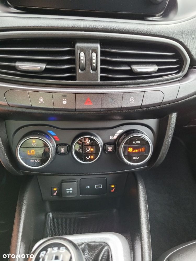 Fiat Tipo 1.4 T-Jet S-Design - 23