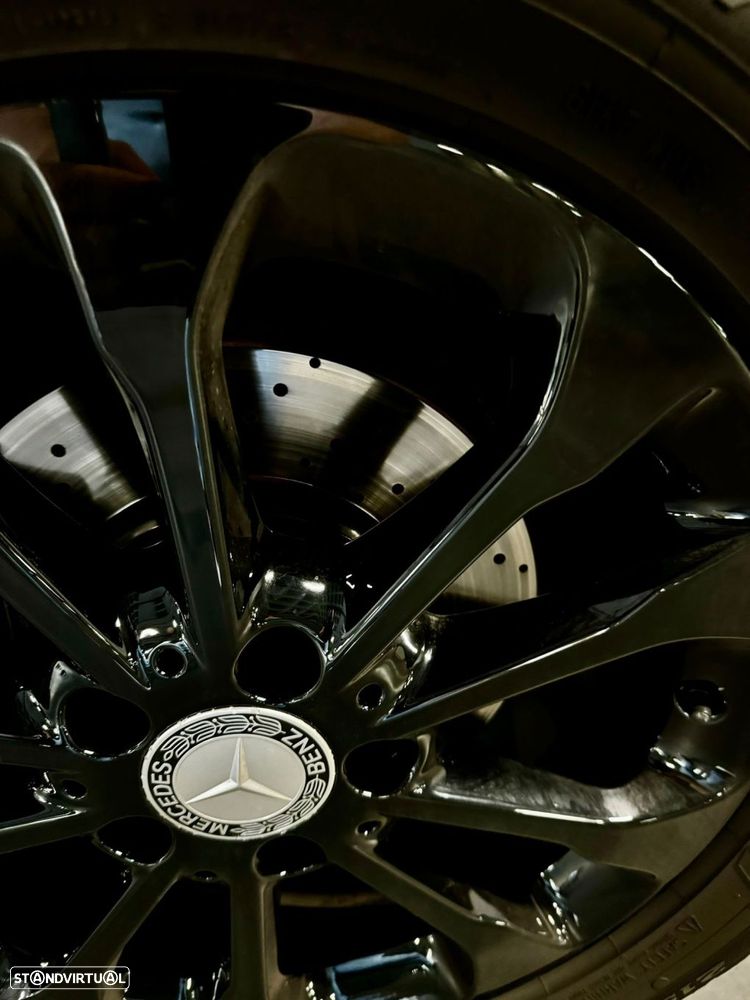 Mercedes-Benz GLA 200 d AMG Line - 22