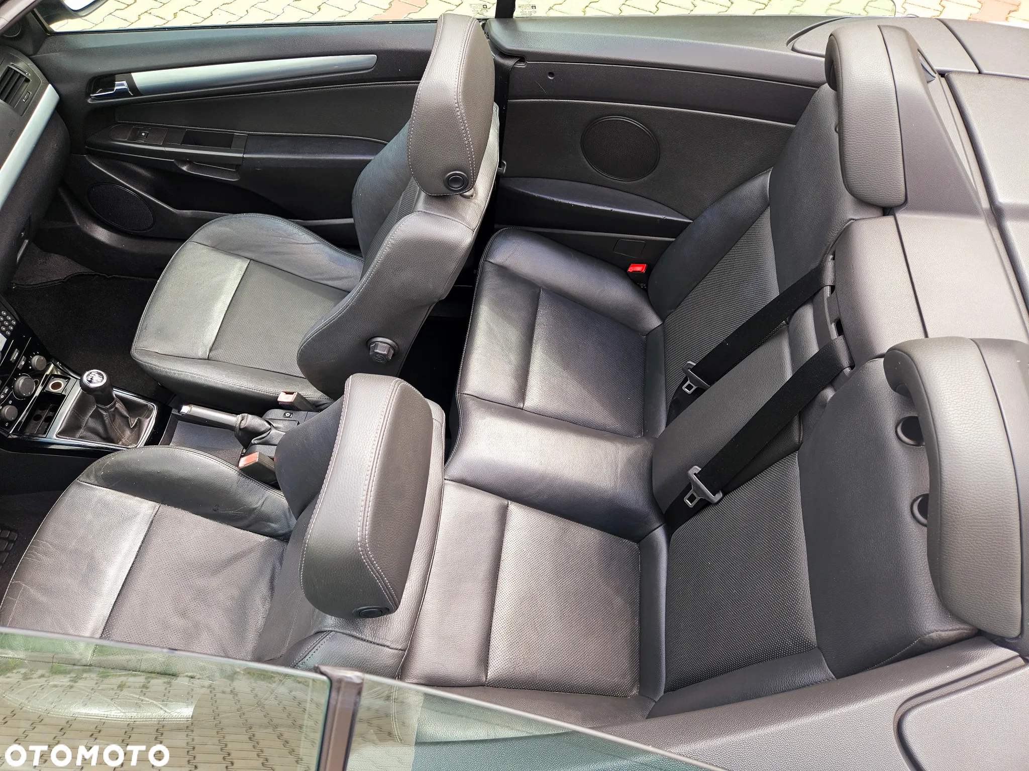 Opel Astra Twin Top 1.6 Endless Summer - 13