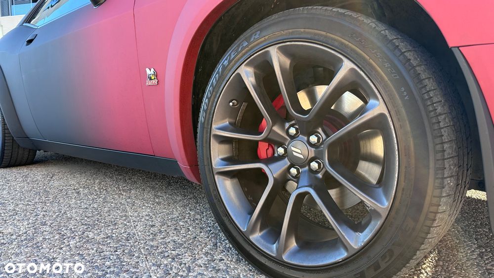 Dodge Challenger Automatik R/T Plus Scat Pack - 14