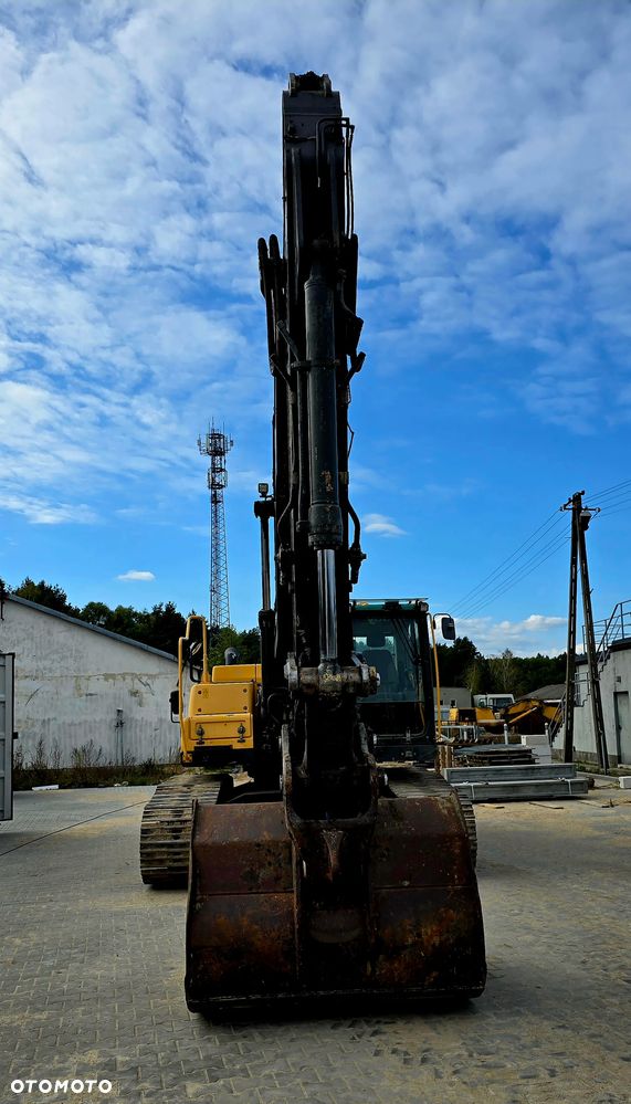 Volvo EC250DL - 5