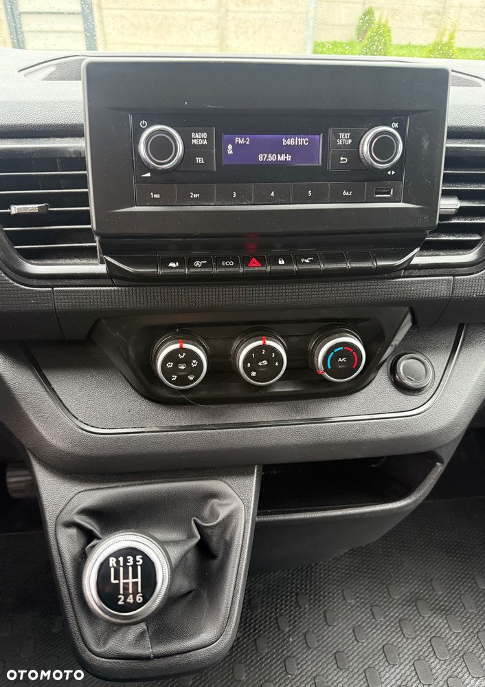 Renault Trafic L1H1, 2.0dci, klima,tempomat, sensory, czujniki pdc - 14