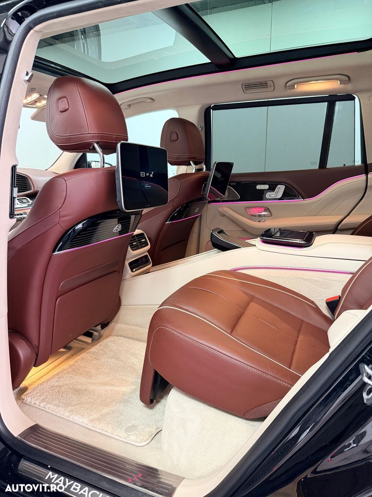 Mercedes-Benz GLS Maybach 600 4Matic 9G-TRONIC - 28