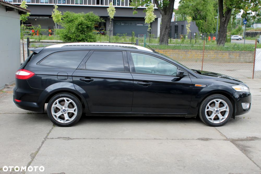 Ford Mondeo 2.0 Sport - 11
