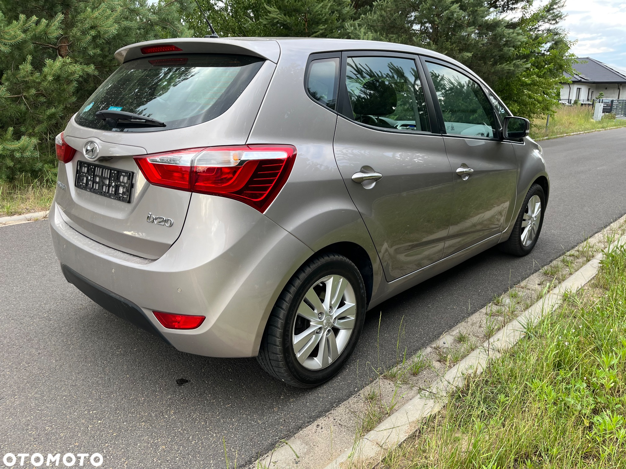 Hyundai ix20 1.4 Premium - 9
