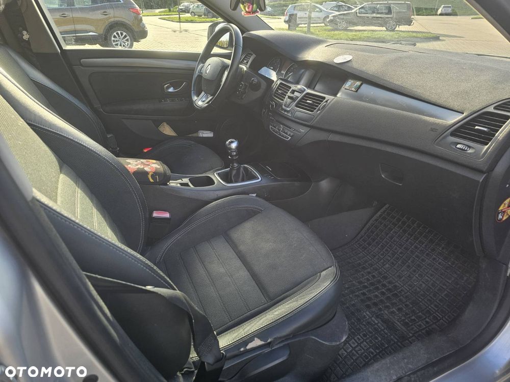 Renault Laguna - 14