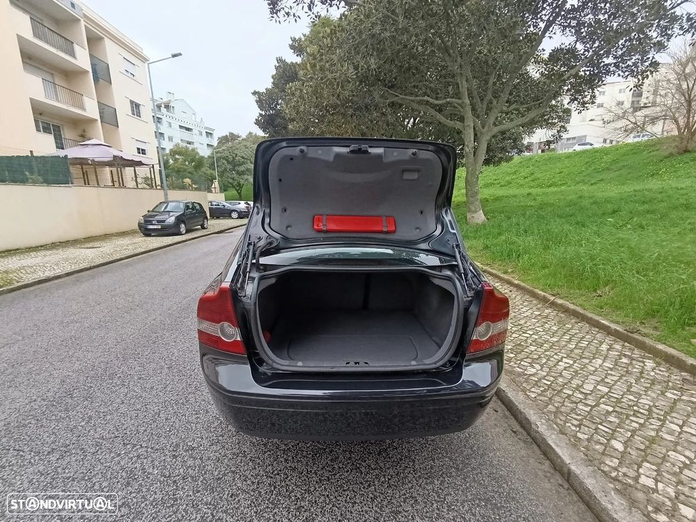 Volvo S40 1.6 D Nível 3 - 26