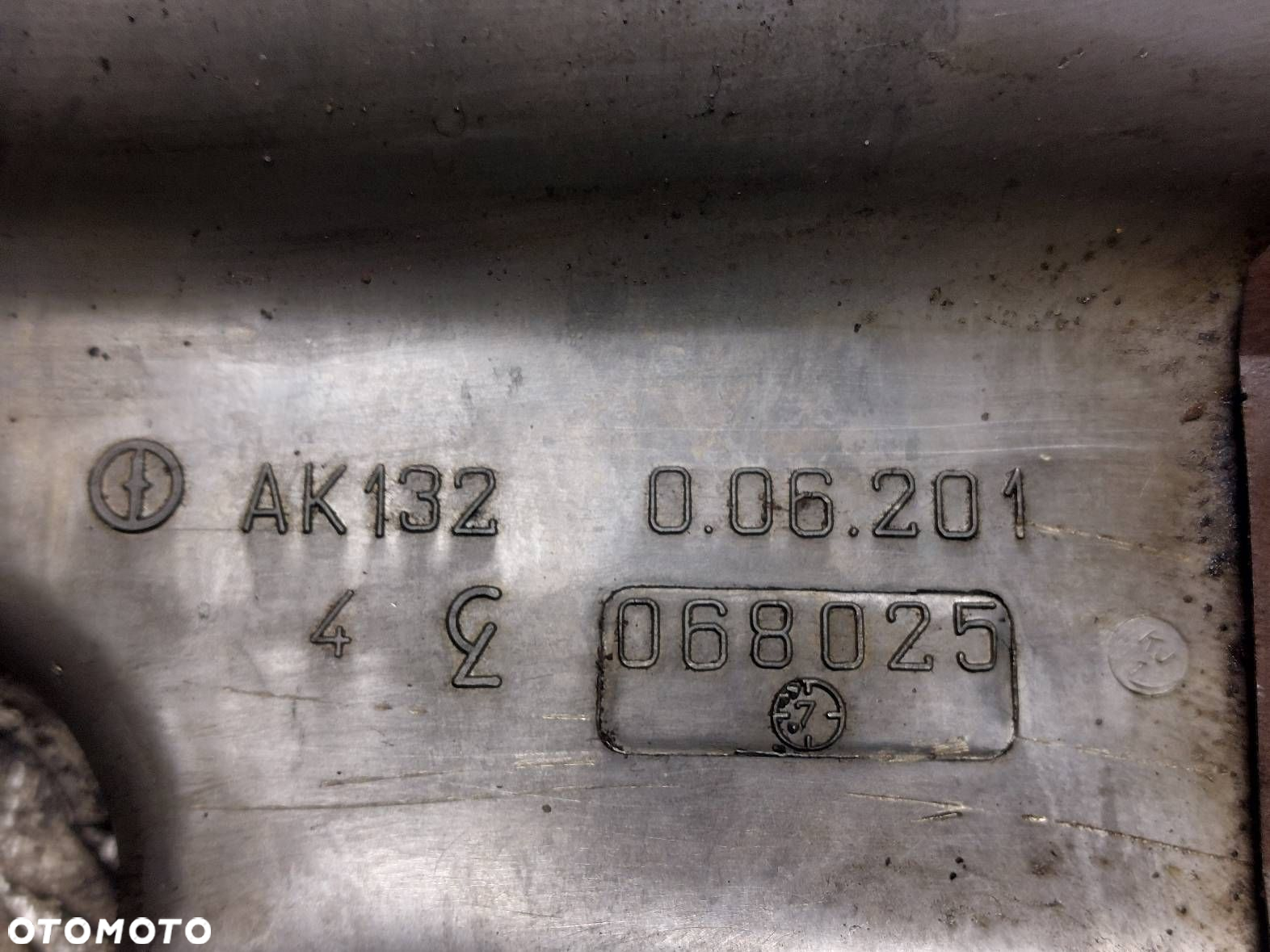POKRYWA ZAWORÓW FSO POLONEZ ATU 1.6 8V AK132 - 4