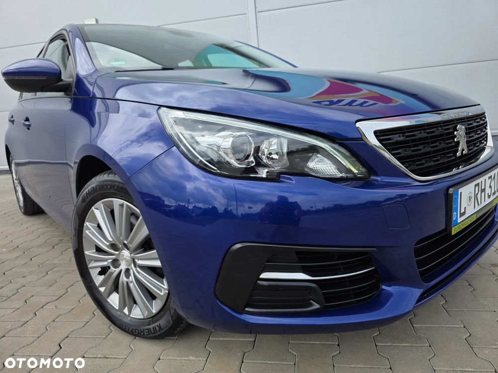 Peugeot 308 PureTech 130 GPF Stop & Start Allure - 24