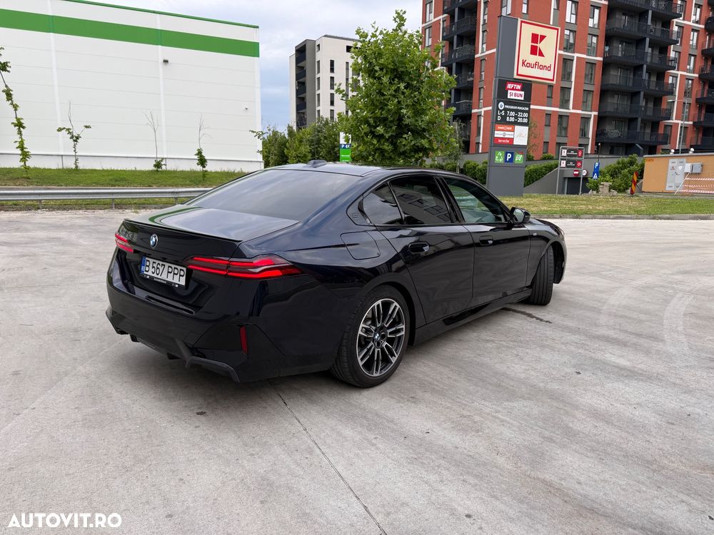 BMW Seria 5 520d xDrive Aut. - 30