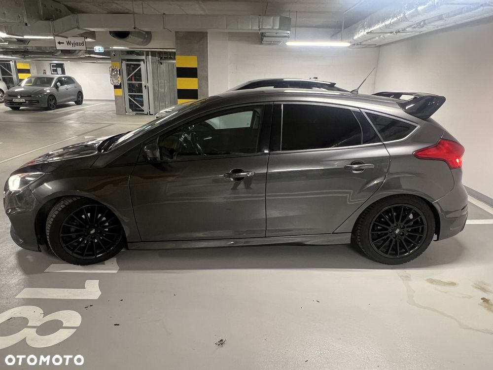 Ford Focus 1.5 TDCi ST-Line - 1