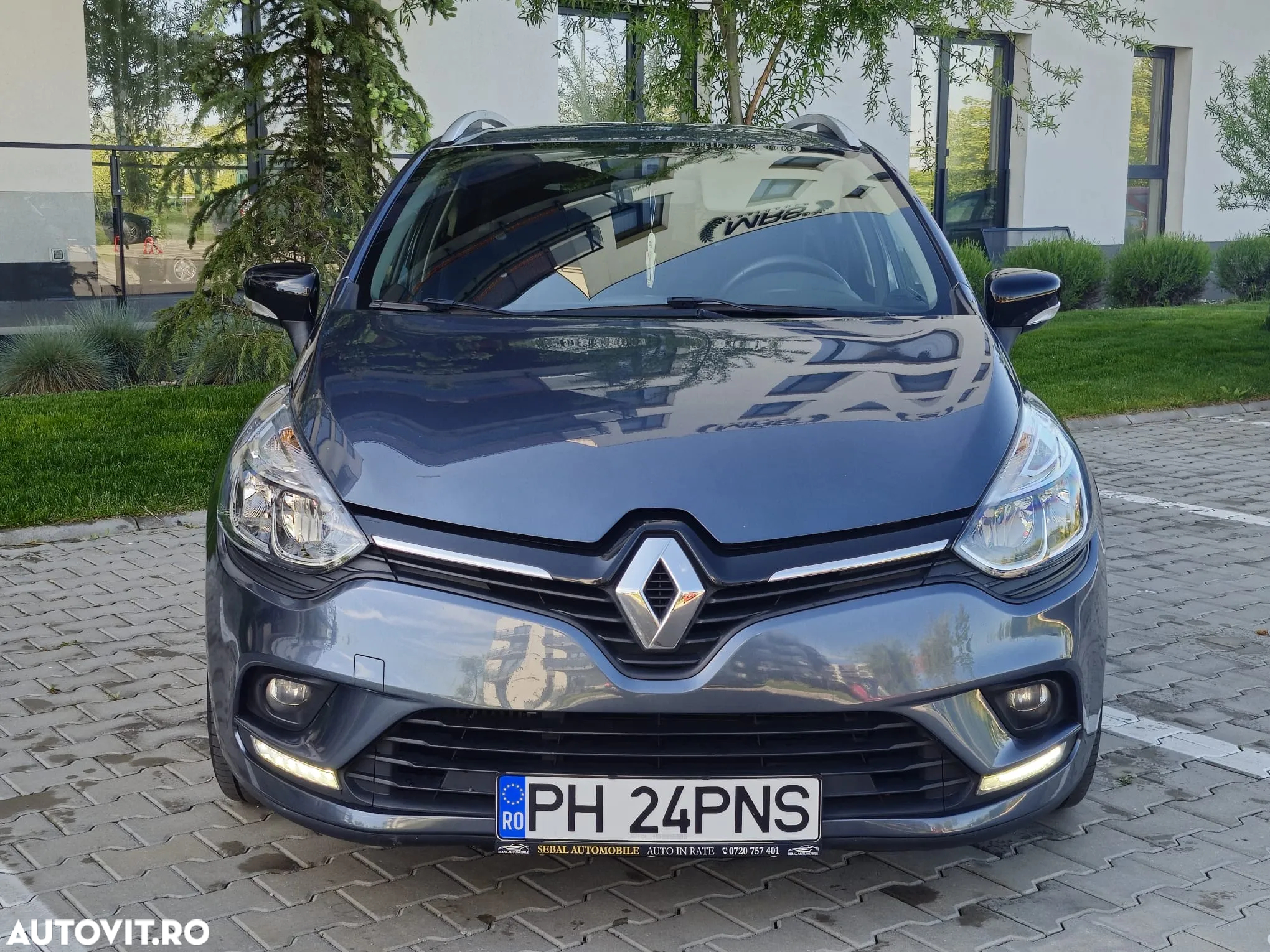 Renault Grand Scenic - 2