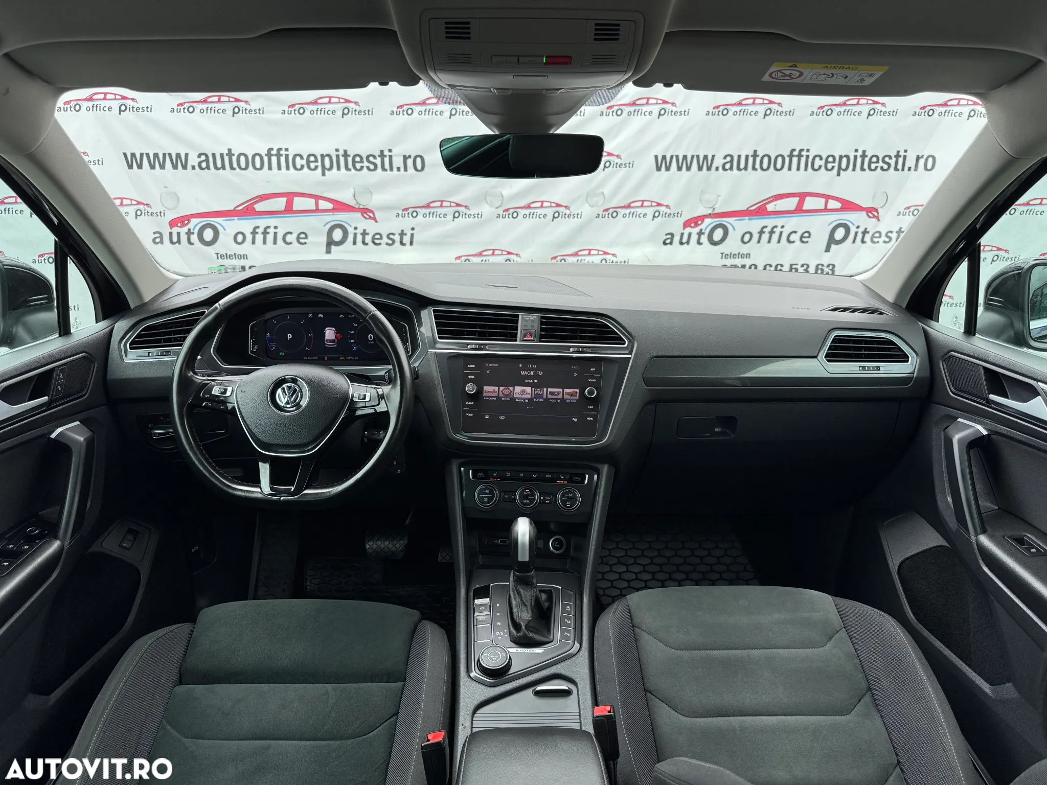 Volkswagen Tiguan 2.0 TDI 4Mot DSG Highline - 9