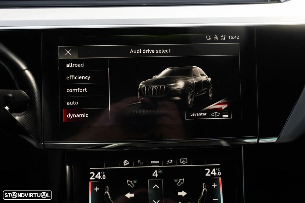 Audi e-tron Sportback 55 quattro S line - 19