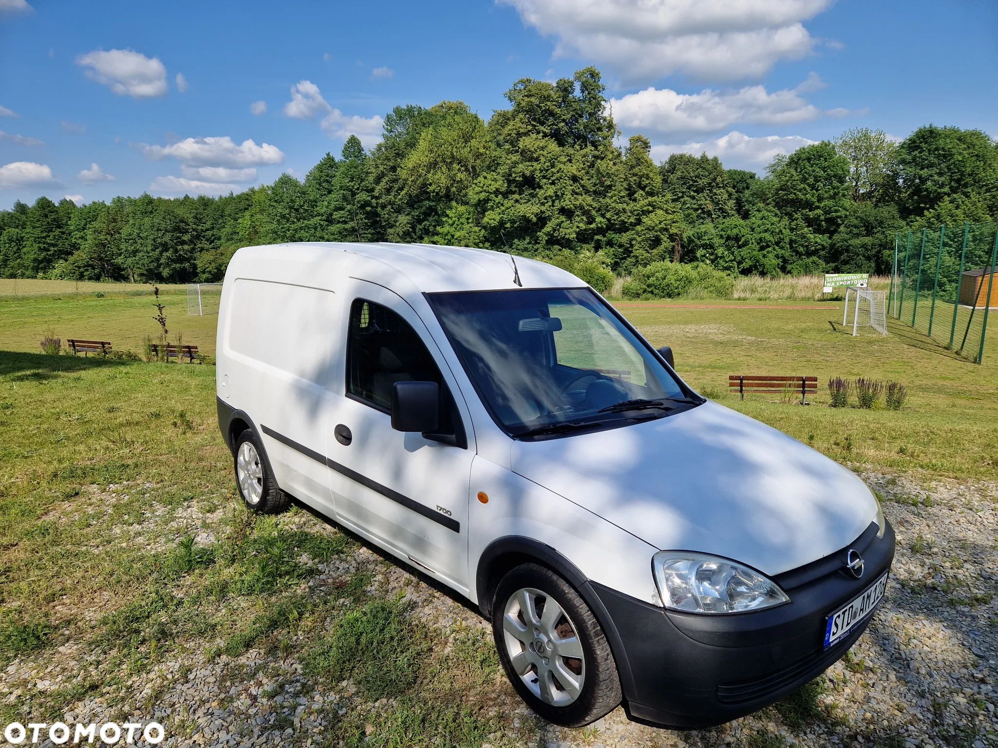 Opel COMBO - 1