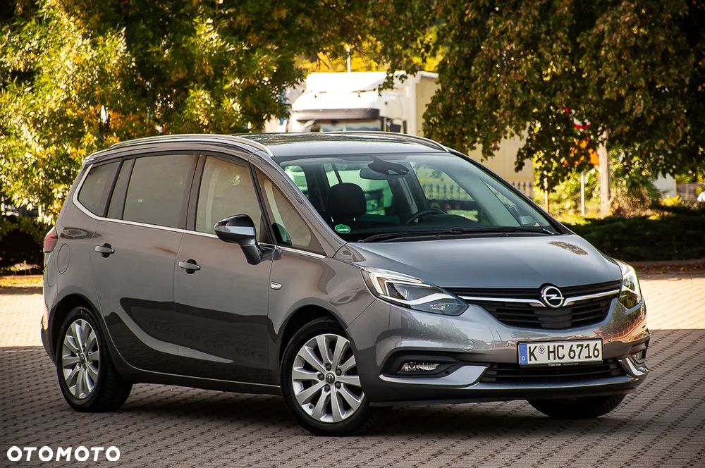 Opel Zafira 2.0 D (CDTI ecoFLEX) Start/Stop Business Innovation - 2