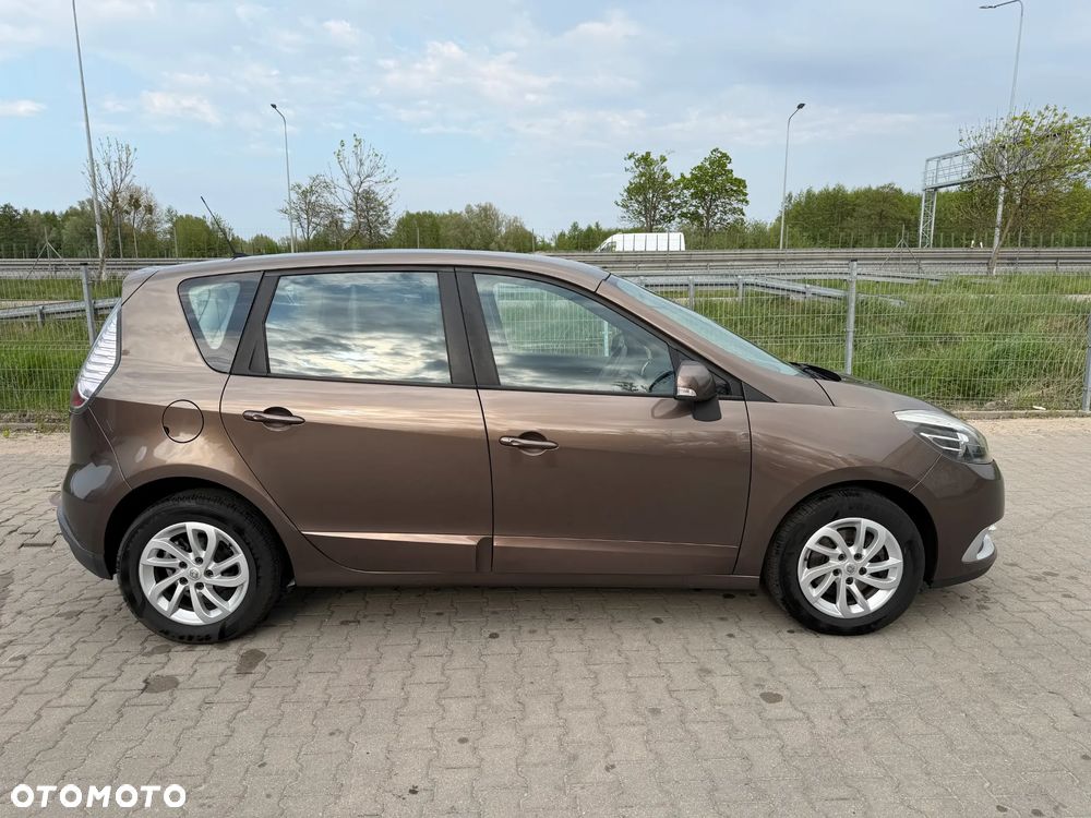 Renault Scenic ENERGY TCe 115 S&S Paris - 11