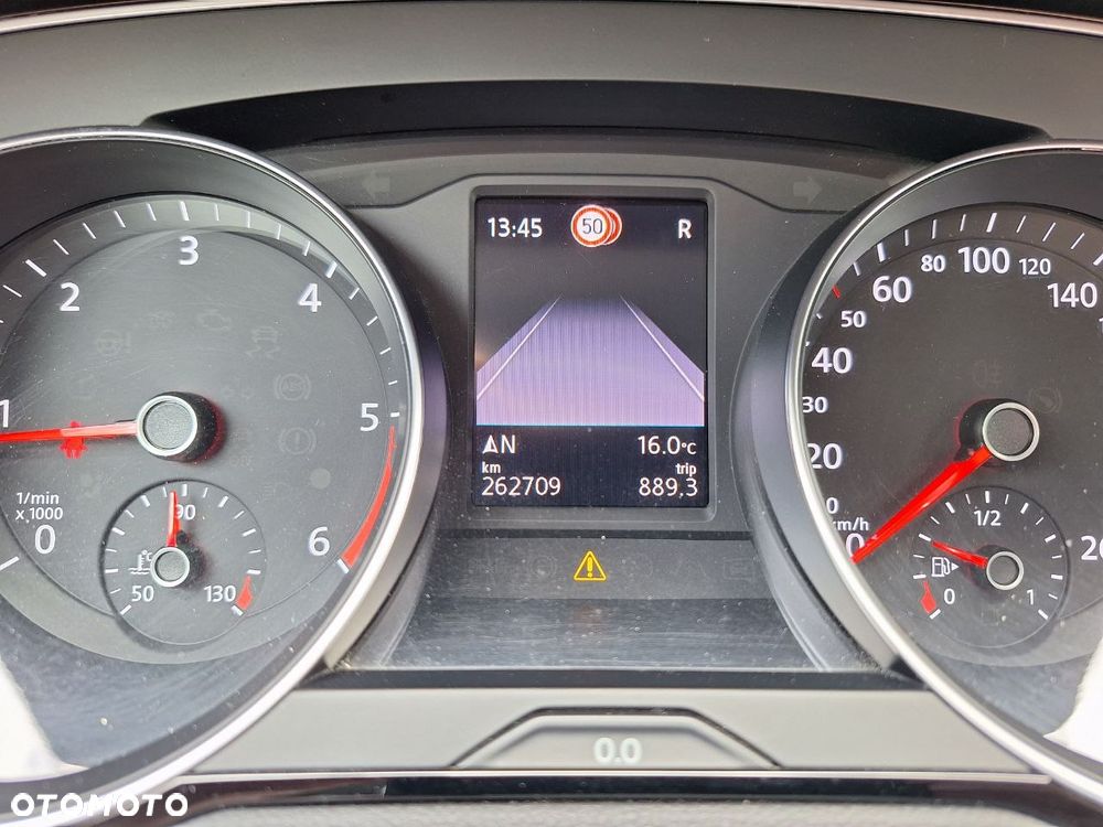 Volkswagen Passat 2.0 TDI SCR DSG Elegance - 13