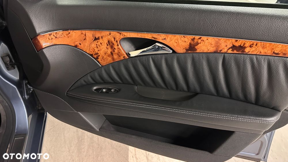 Mercedes-Benz Klasa E - 13