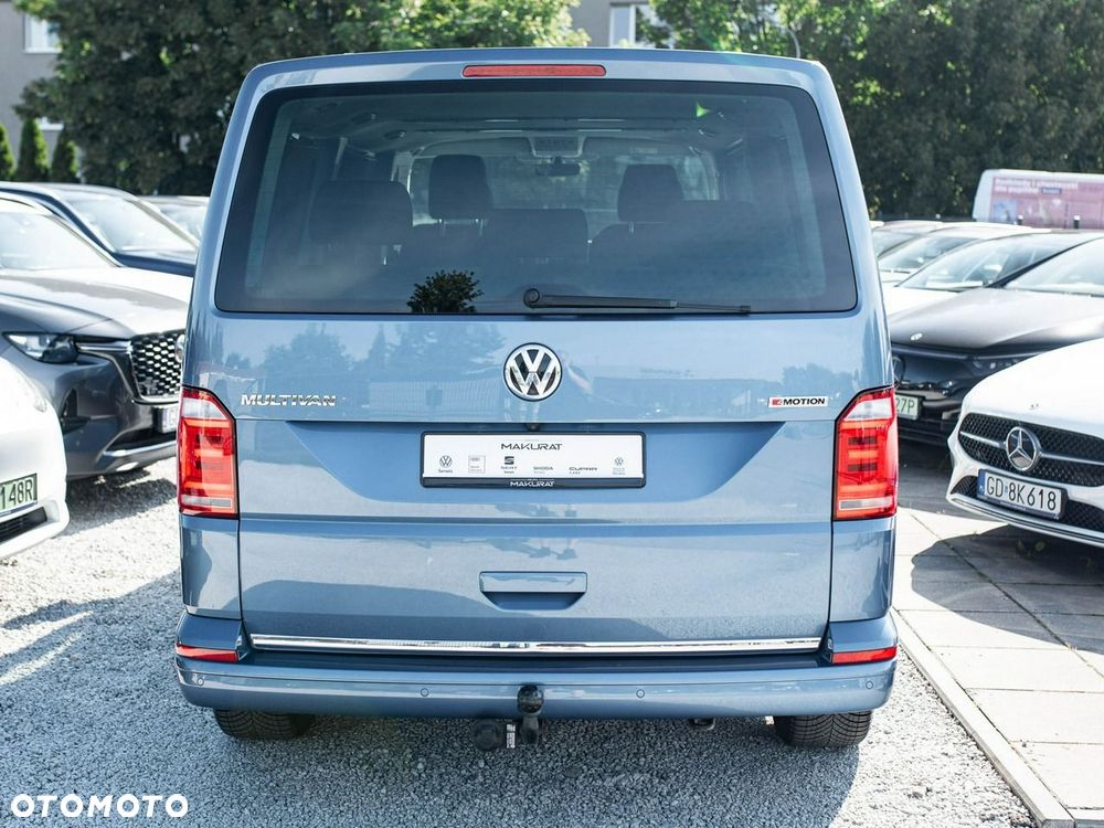 Volkswagen Multivan - 9