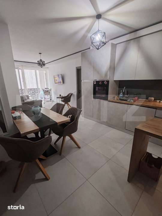 Apartament cu 3 camere, 63 mp, cu 2 bai si balcon mare, in zona Valea — fotografia 1