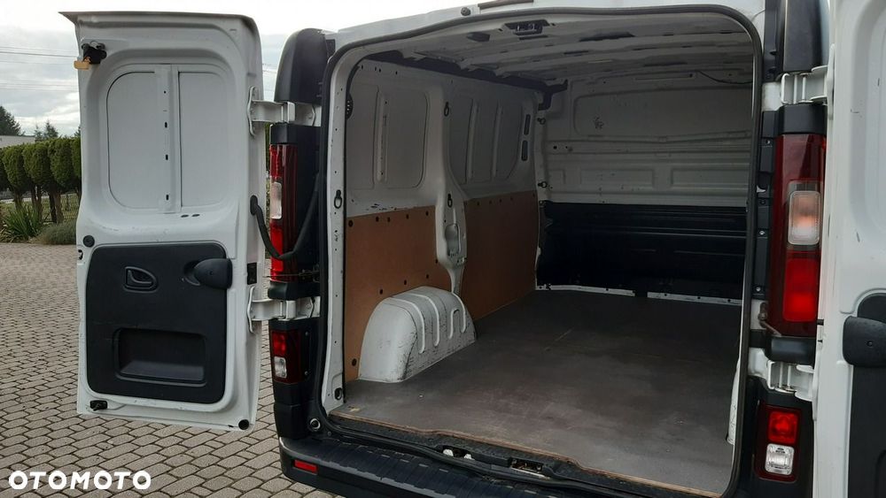 Renault Trafic - 24