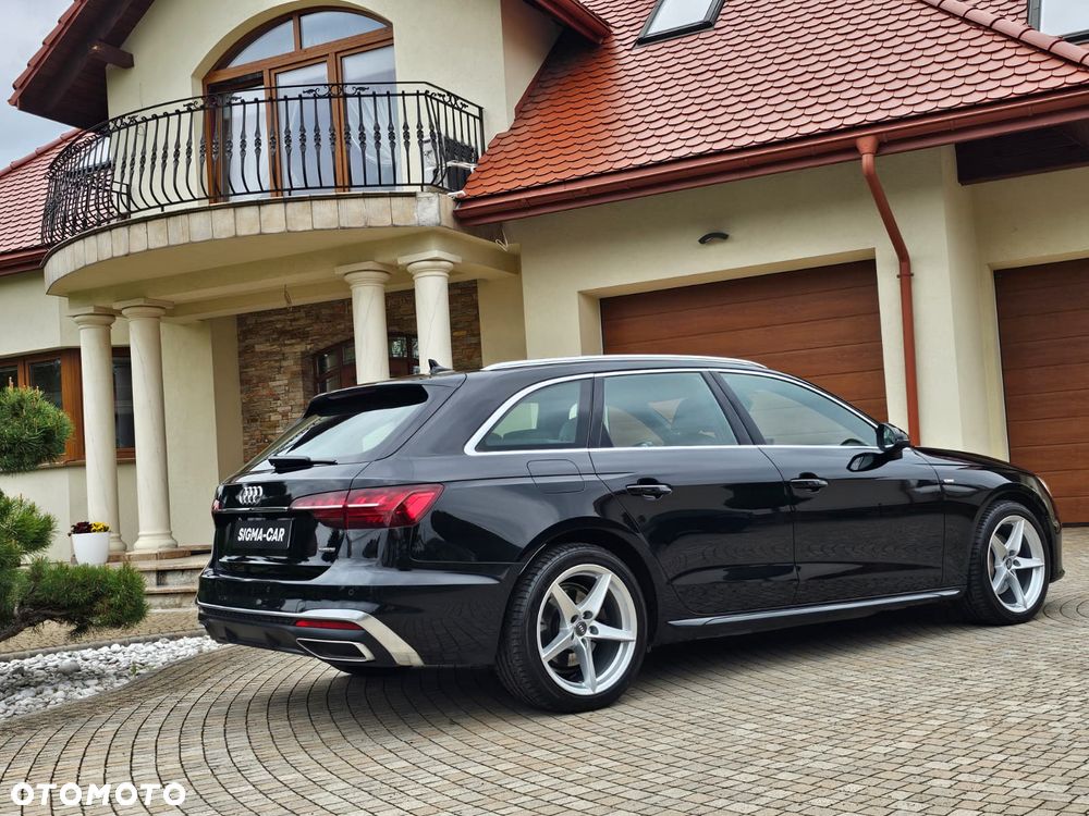Audi A4 Avant 40 TDI quattro S tronic S line - 26