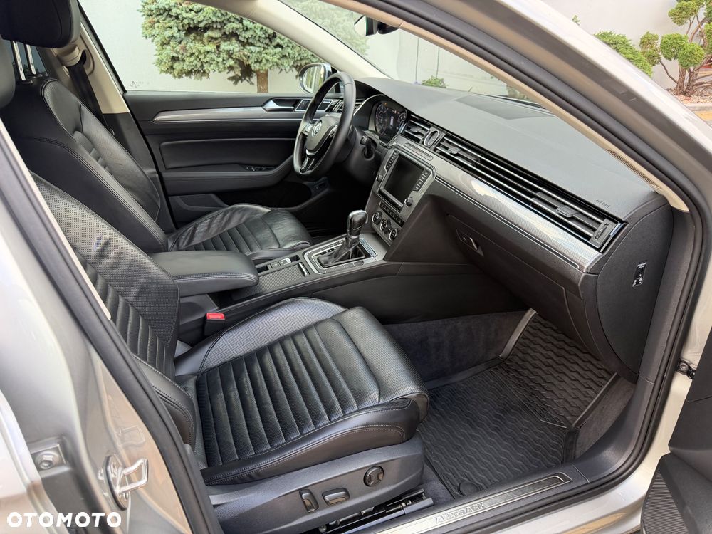 Volkswagen Passat Alltrack 2.0 TDI SCR 4Motion DSG (BMT) - 12