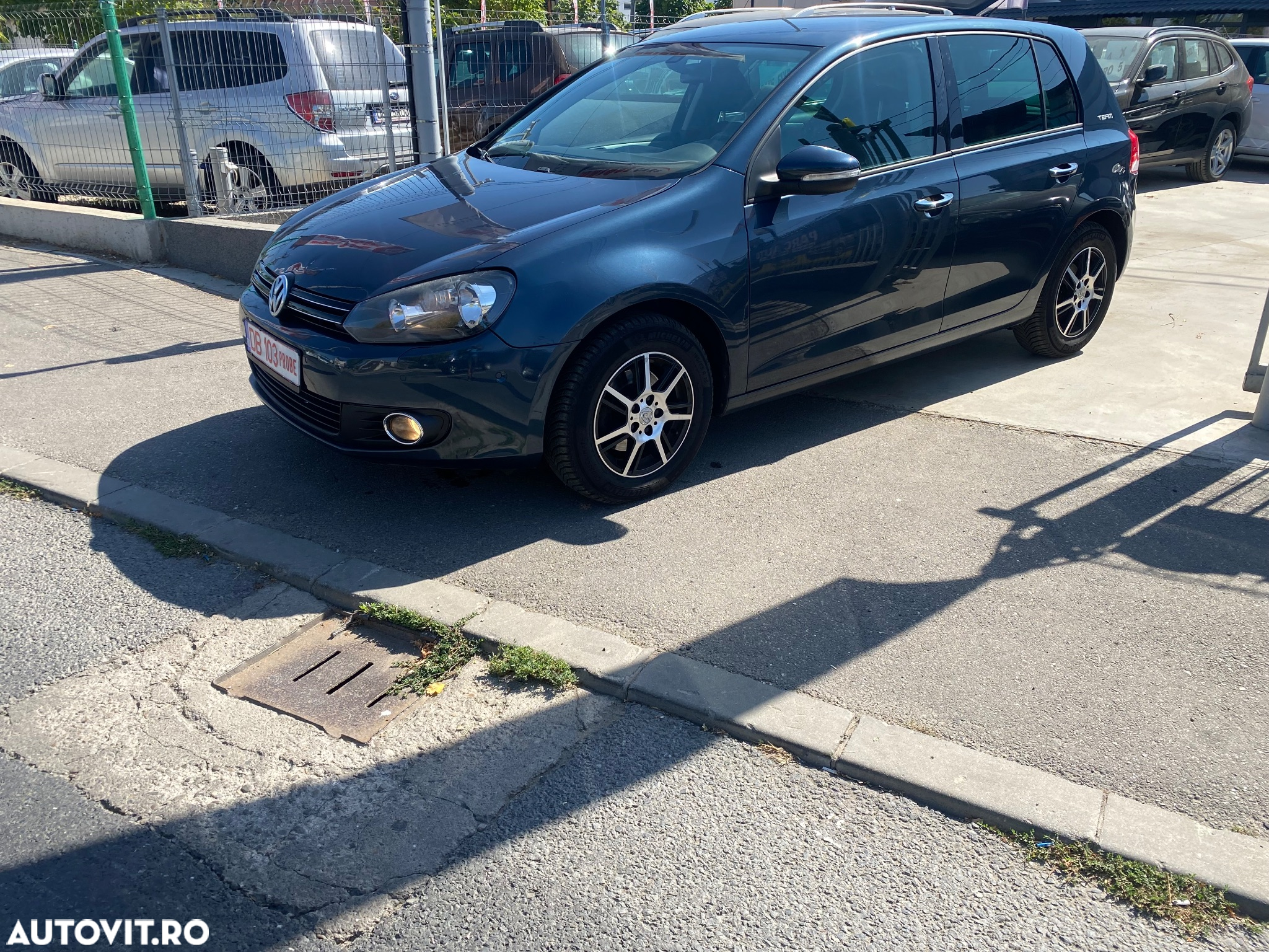 Volkswagen Golf 1.2 TSI BlueMotion Technology Comfortline - 3