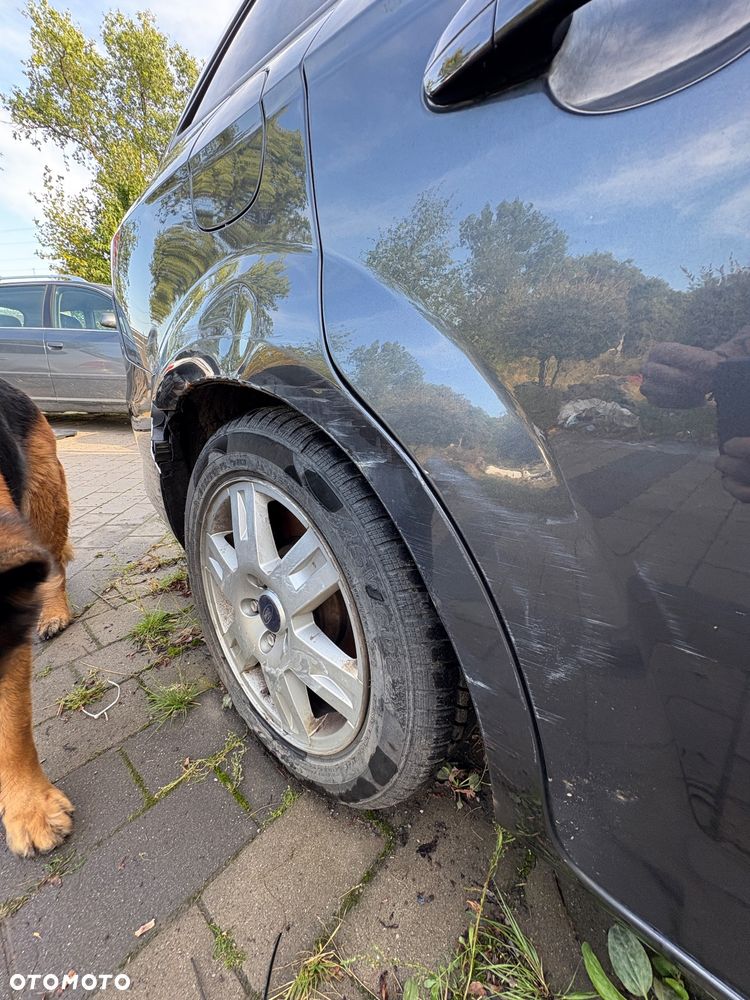 Ford Mondeo 2.0 Ambiente - 3