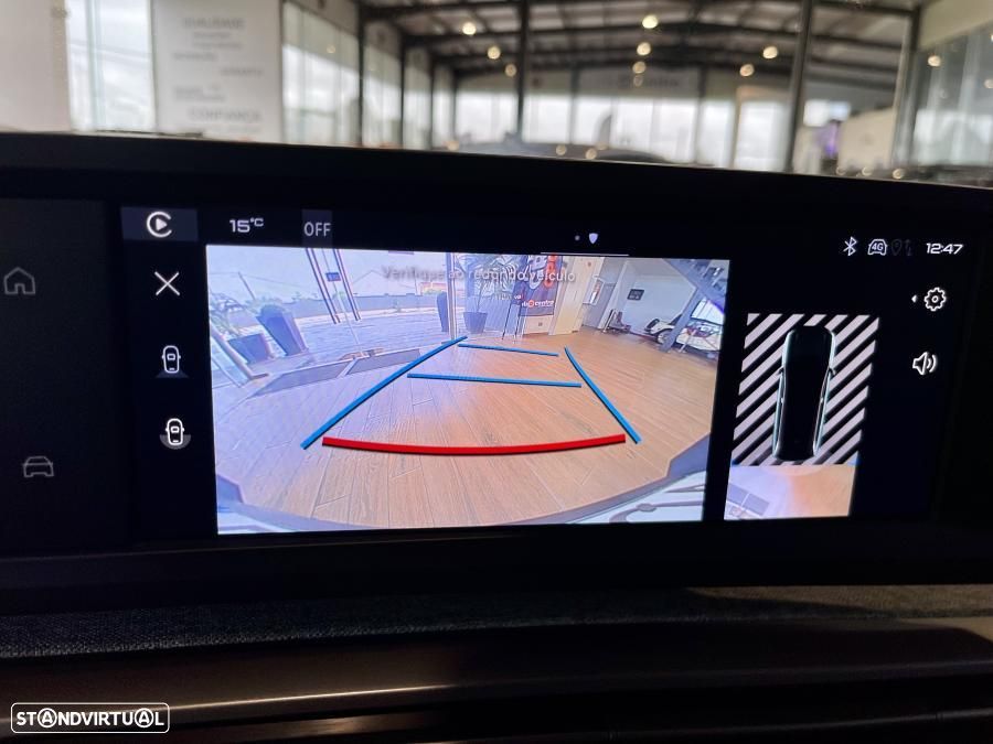 Peugeot 5008 1.2 Hybrid Allure e-DCS6 - 17