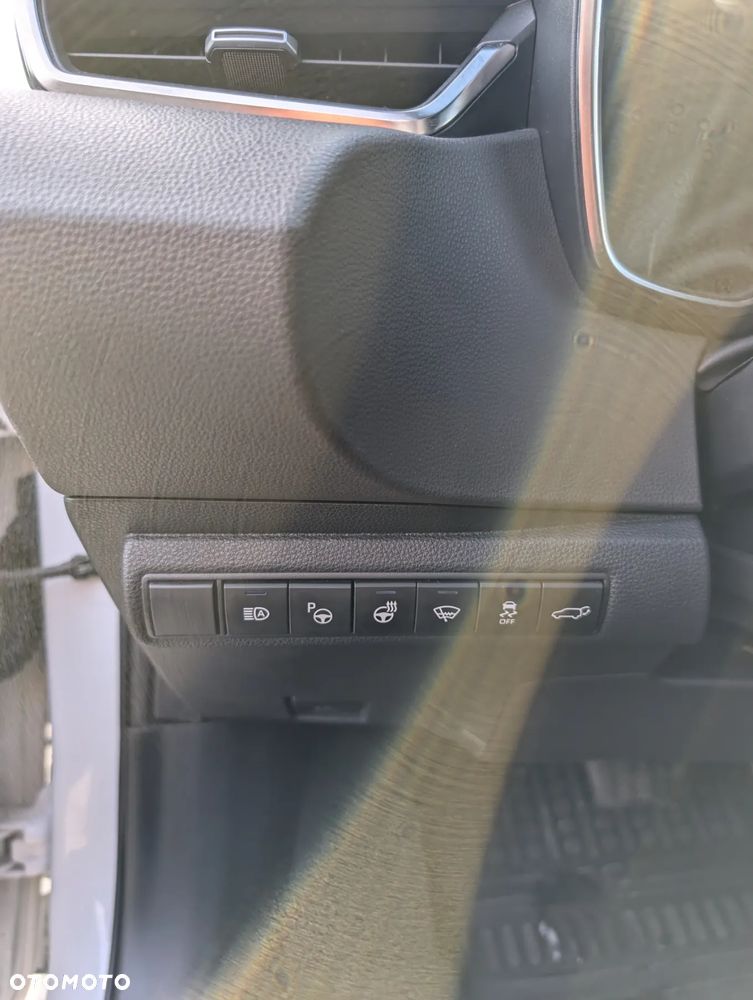 Toyota Corolla 2.0 Hybrid Executive - 17