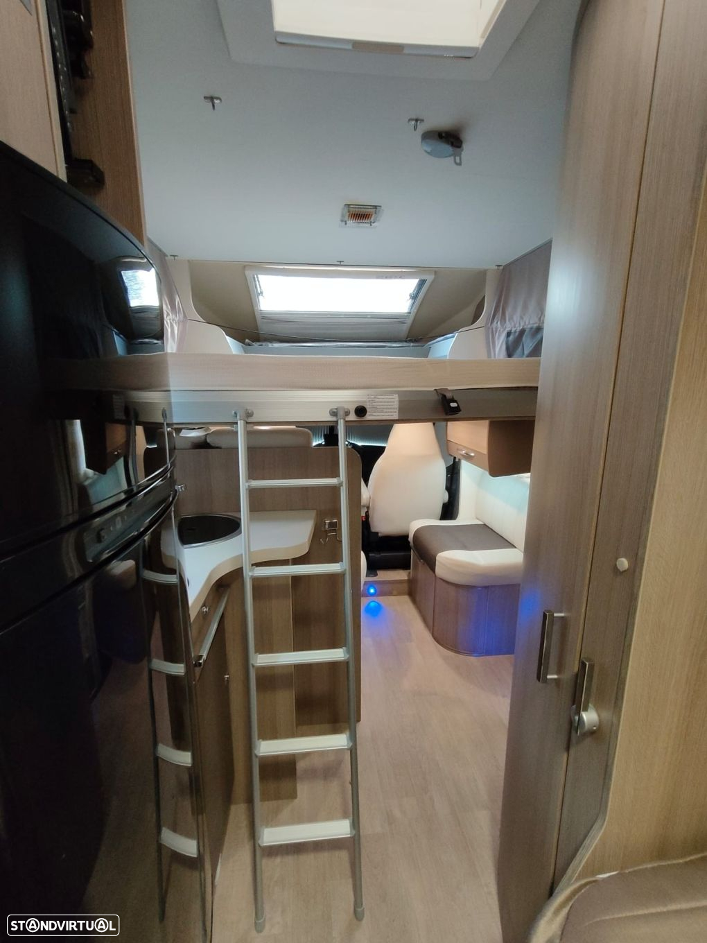 Ford Transit CHALLENGER 285 - 12