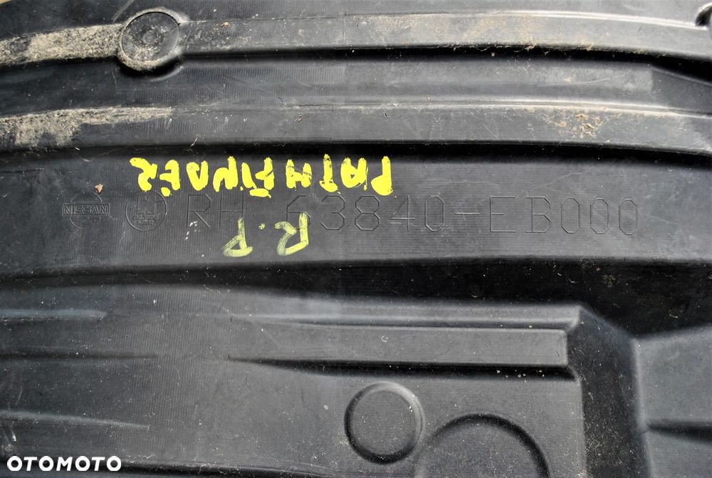 Nadkole prawy przód Pathfinder - 3