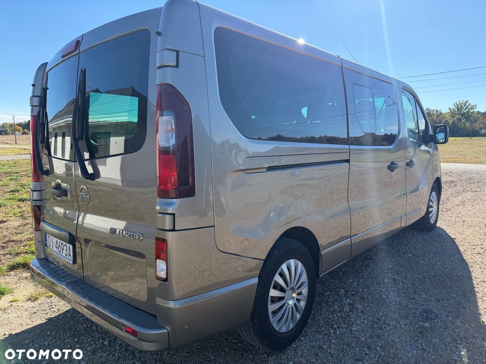 Opel Vivaro - 5
