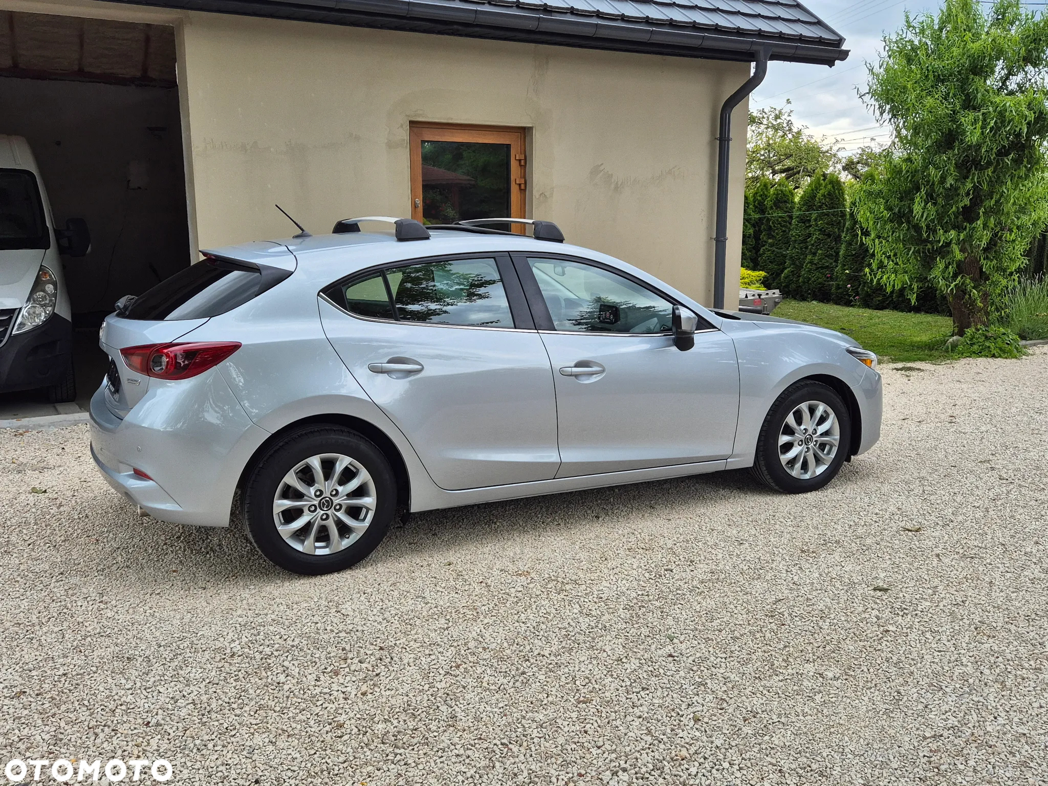 Mazda 3 - 25