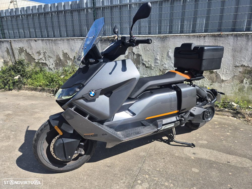 BMW CE 04 - 1