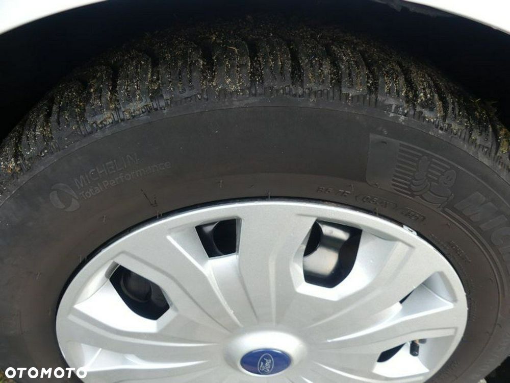 Ford Transit Connect - 18