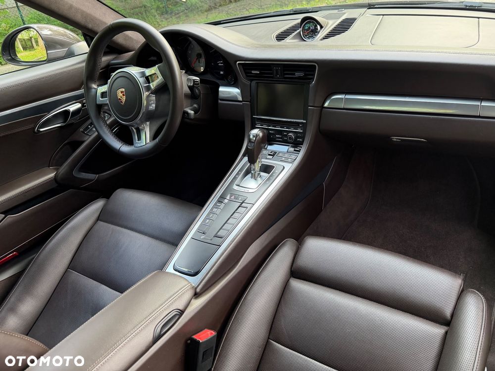 Porsche 911 Carrera 4S PDK - 8