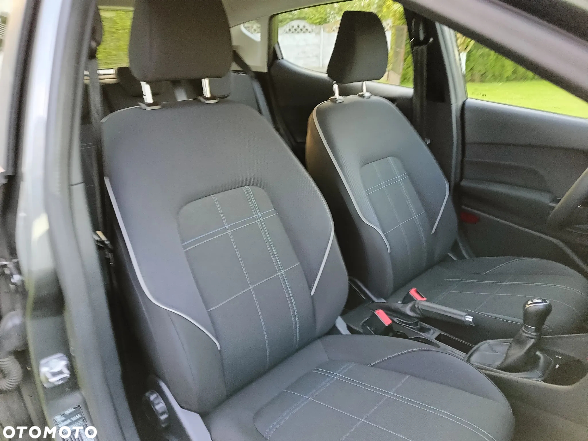 Ford Fiesta 1.1 Titanium - 8