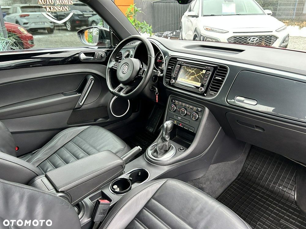 Volkswagen Beetle 2.0 TSI DSG Exclusive Sport - 28