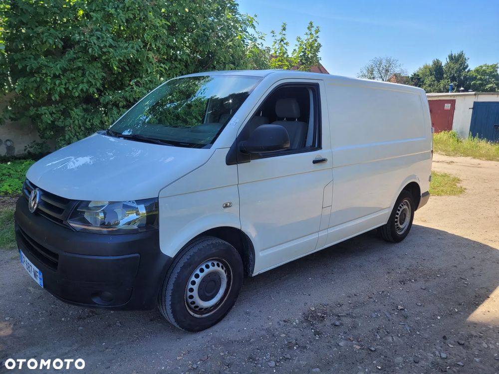Volkswagen T5 - 21
