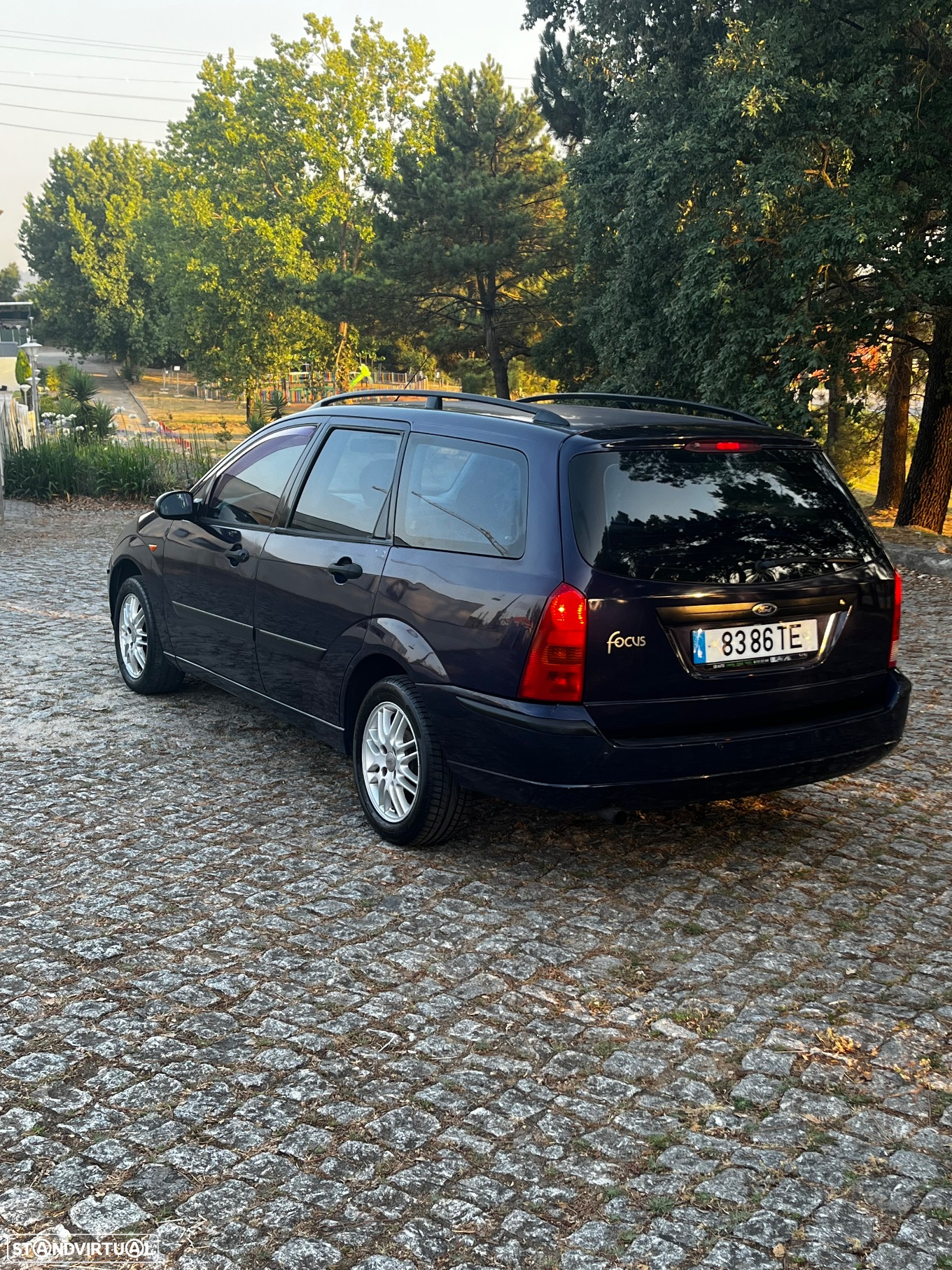 Ford Focus 1.4 Comfort - 4