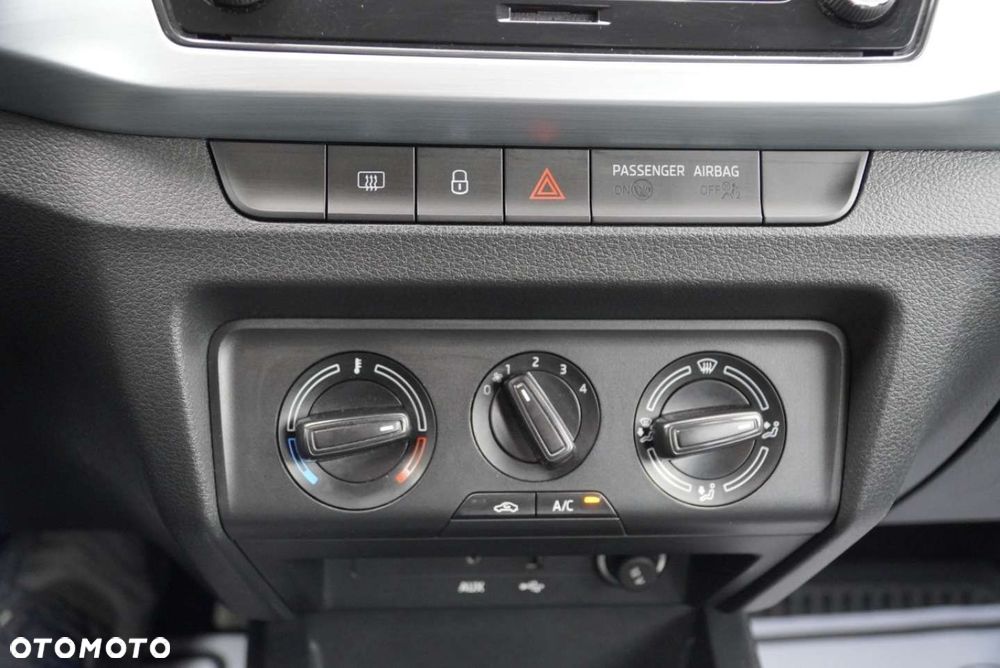 Skoda Fabia 1.0 TSI Drive - 18