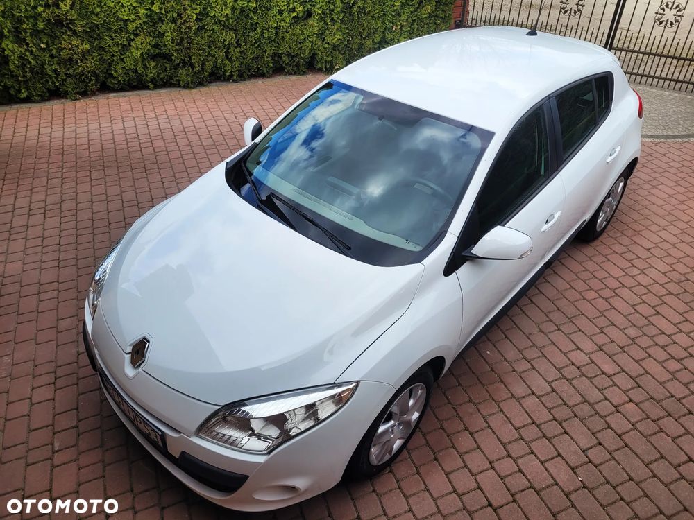 Renault Megane 1.6 16V 100 TomTom Edition - 1