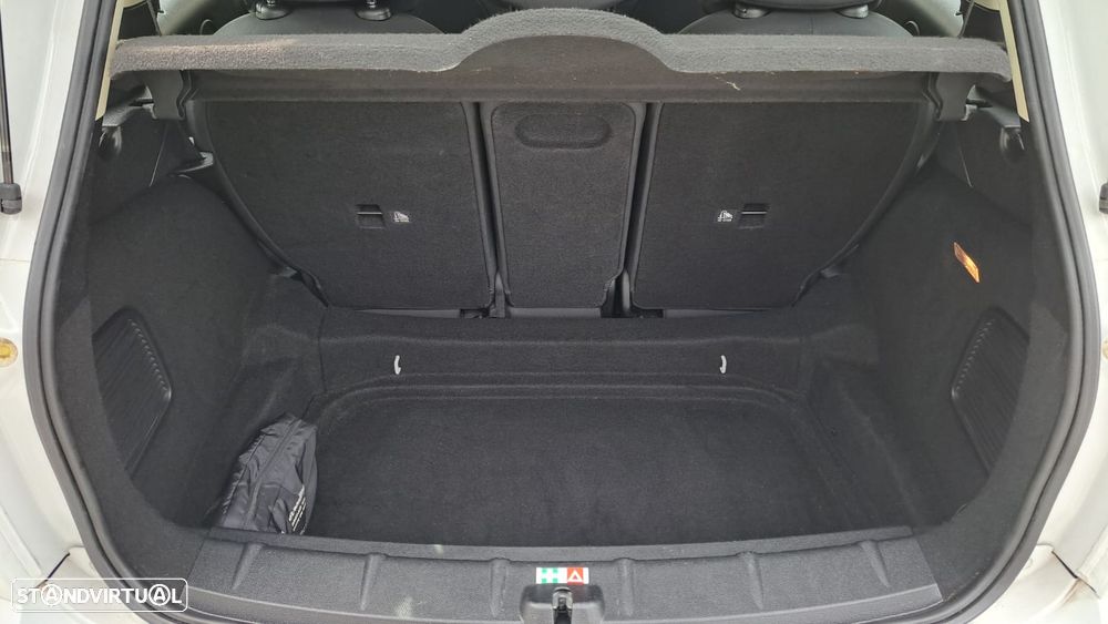 MINI Countryman One - 31