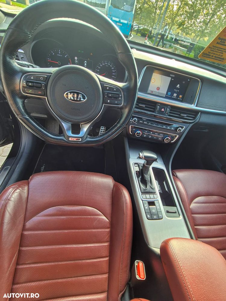 Kia Optima 1.7 DSL 7DCT GT Line - 6