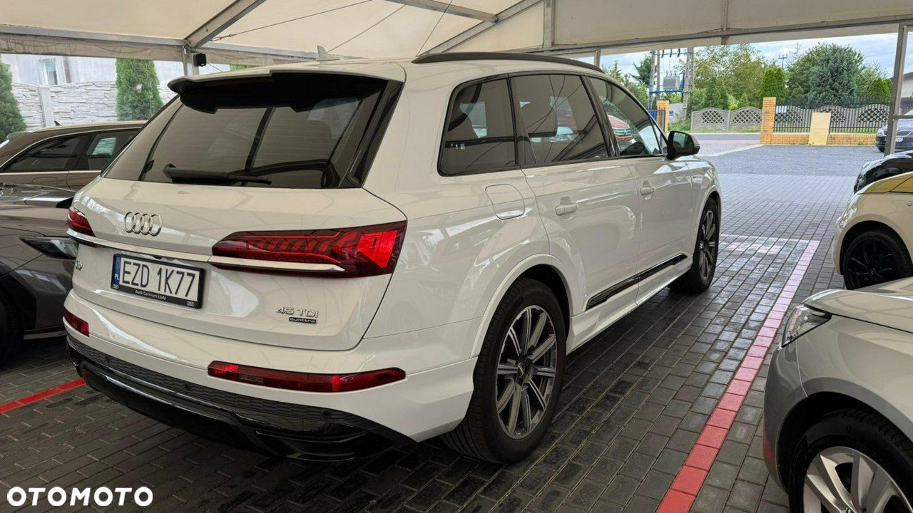 Audi Q7 - 21