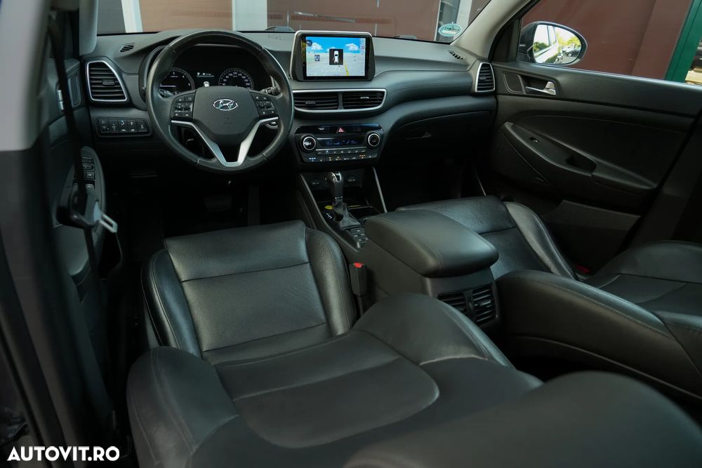 Hyundai Tucson 2.0 CRDI 4WD Automatik Premium - 12
