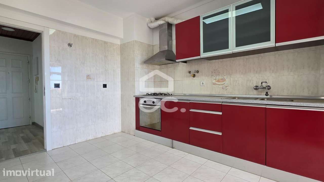 Apartamento T4 com vista para a serra em Setúbal - Grande imagem: 5/28
